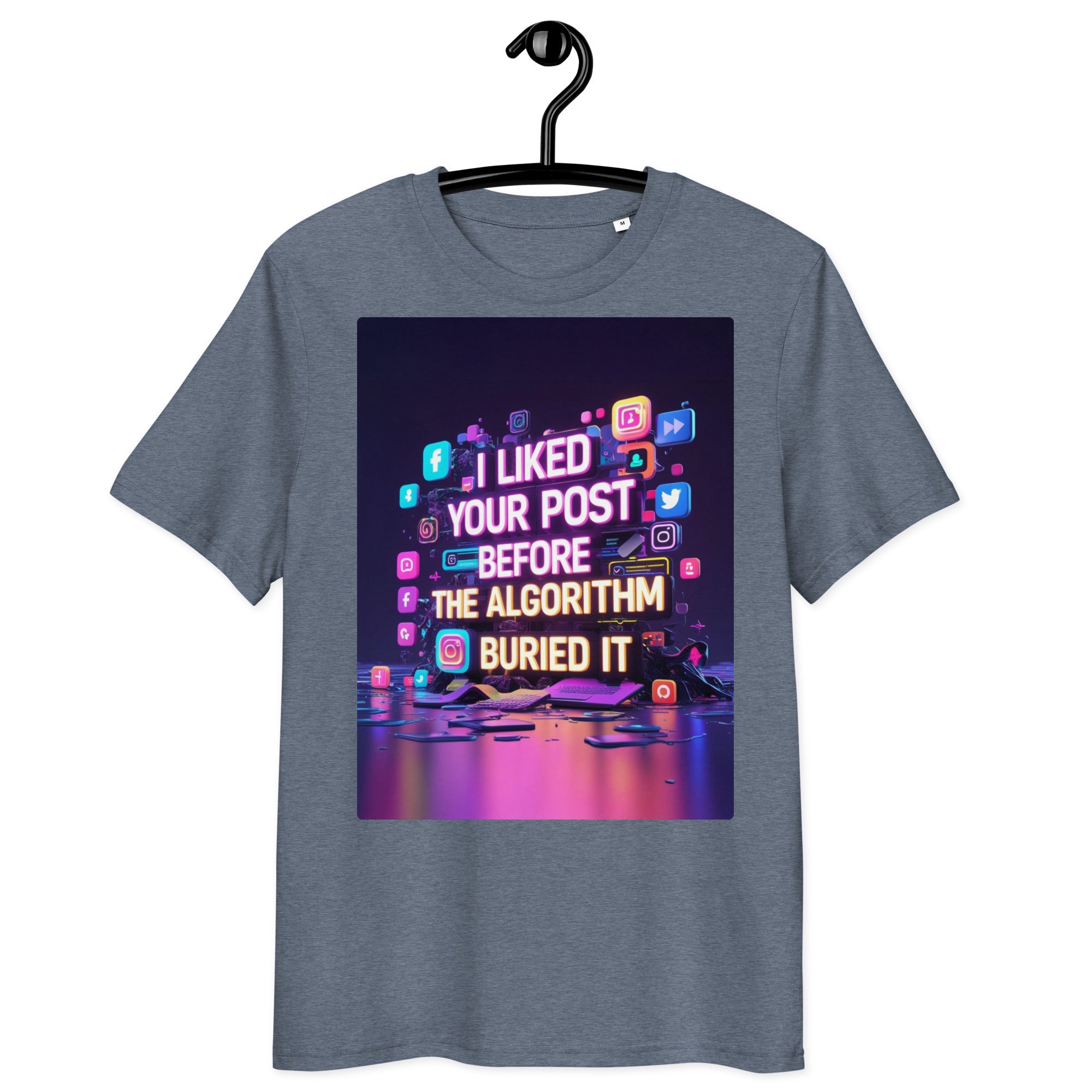 – organic cotton graphic tee